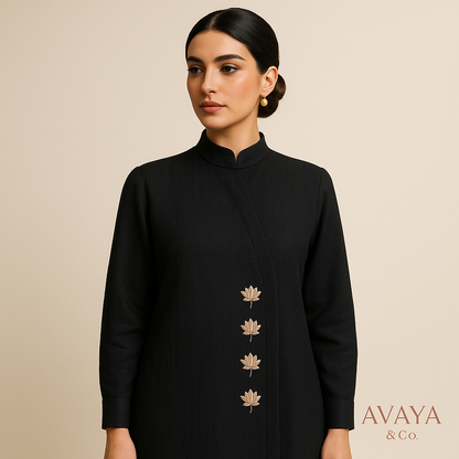 Signature Everyday Abaya
